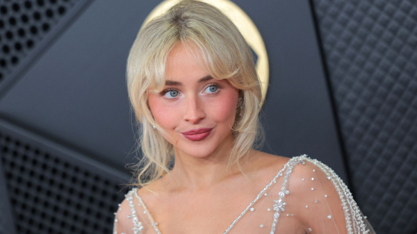 Sabrina Carpenter Is Bringing Back the Bow Agenda—See the Photos